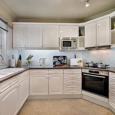 Mng Elliott50 Villa *