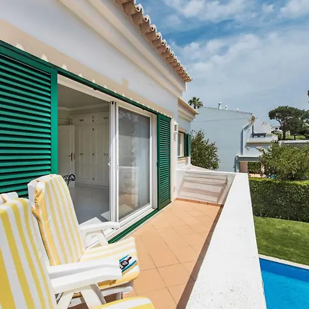 Mng Elliott50 Vale do Lobo