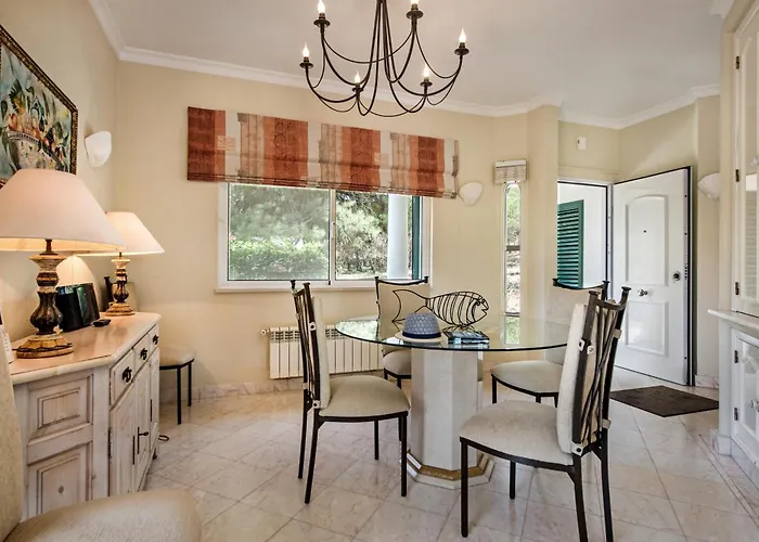 Mng Elliott50 Vale do Lobo