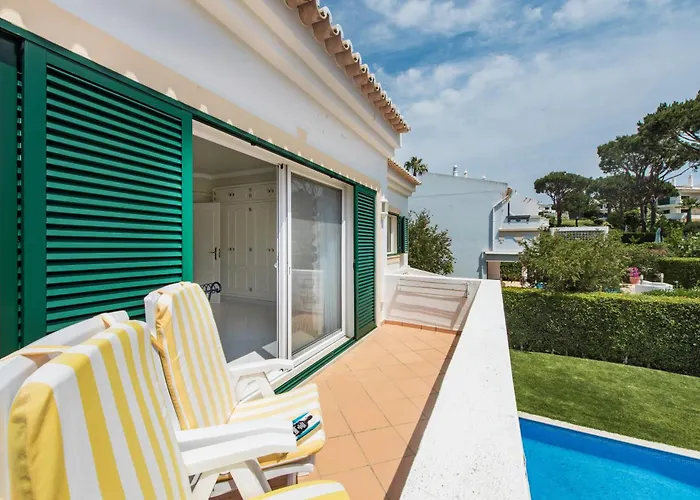 Mng Elliott50 Vale do Lobo